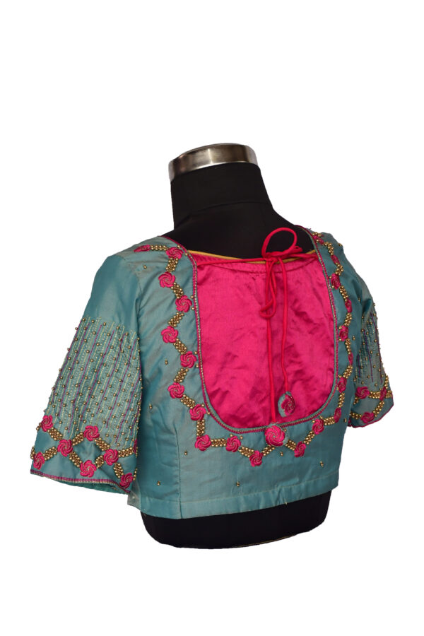 sri iraivi embroidery Blouse