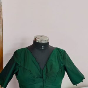 trial blouse. fit check.